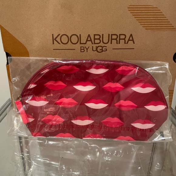 Ugg Mini Short winter Boot Women 7 New!!! + Free Gift - Picture 6 of 7